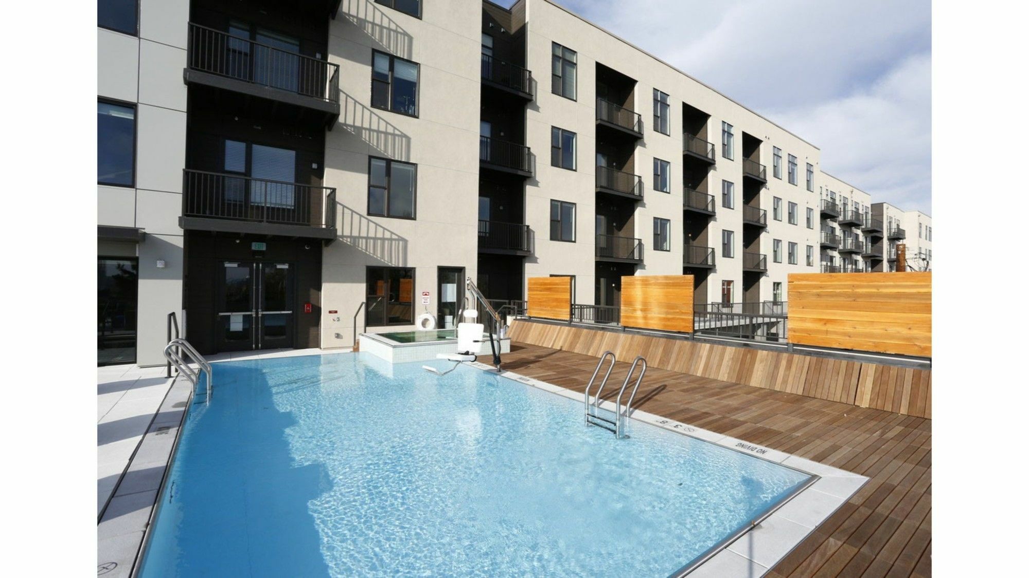 Capital Suites Austin Bagian luar foto